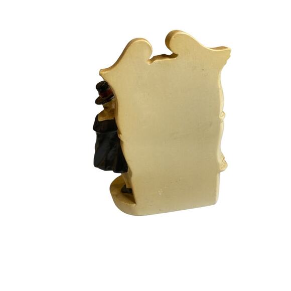 Sebastian Miniatures Studio Figurine with Plaque Sign 4.75" - Picture 4 of 6